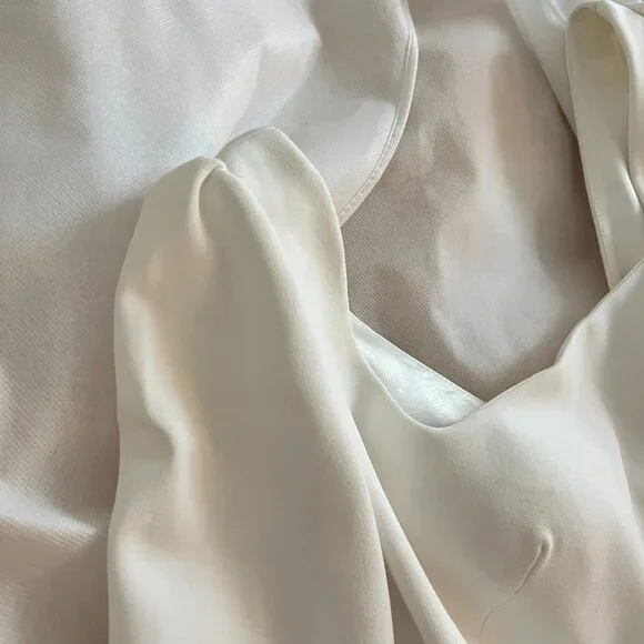 Jenny Yoo Sabel Wedding Dress | Size 2, Altered (See Description) - Picture 9 of 16